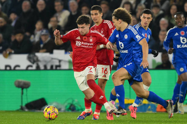 沙特媒体：拜仁拒绝了利雅得胜利对科曼2200万欧的报价.