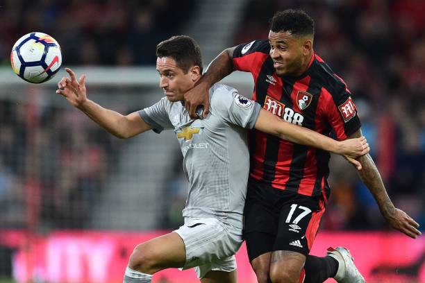 大连英博vs成都蓉城首发：4外援PK3外援，毕津浩、德尔加多出战.